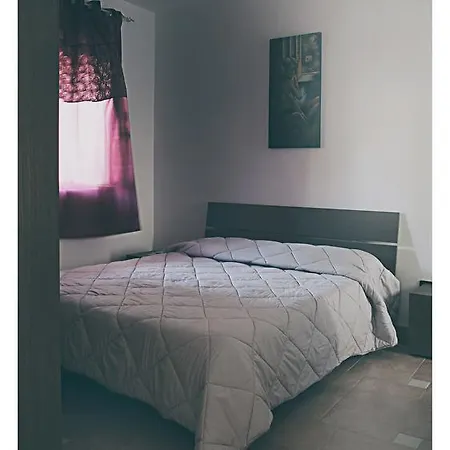 Marechiaro Nyaraló *